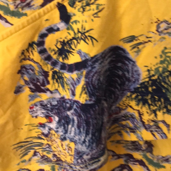 Guess top - Picture 6 of 6